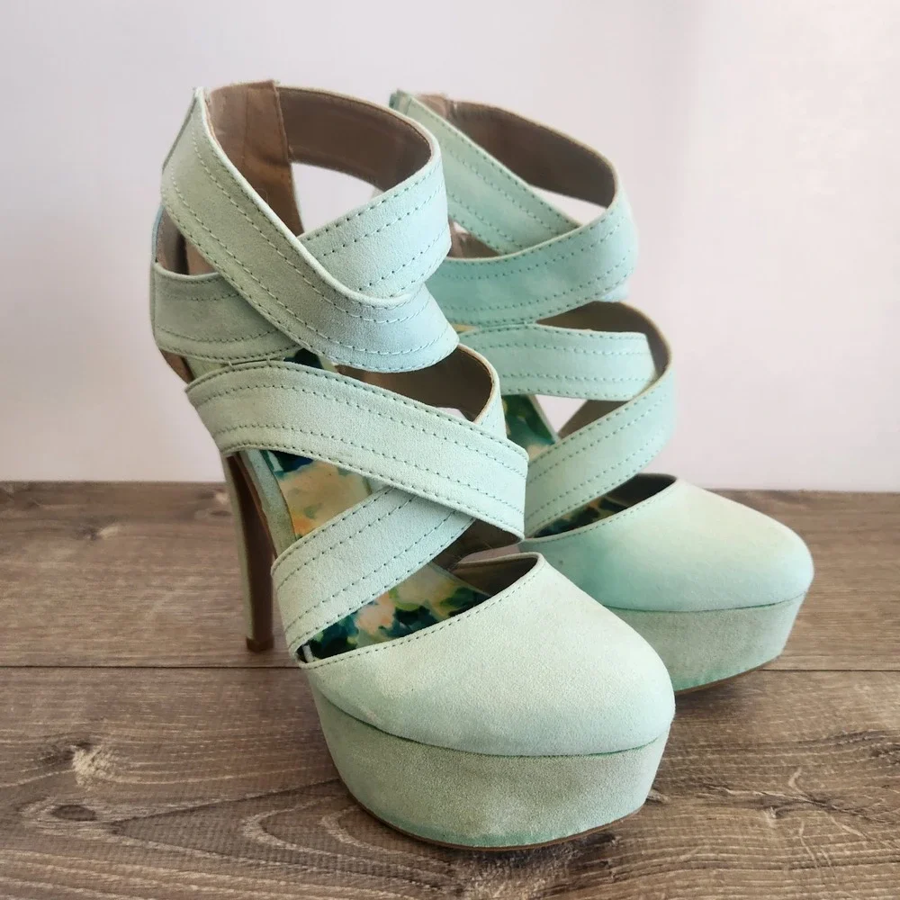 Qupid Strapped Faux Suede Women's Size 7.5 Seafoam Open Toe Stiletto Heel Shoes